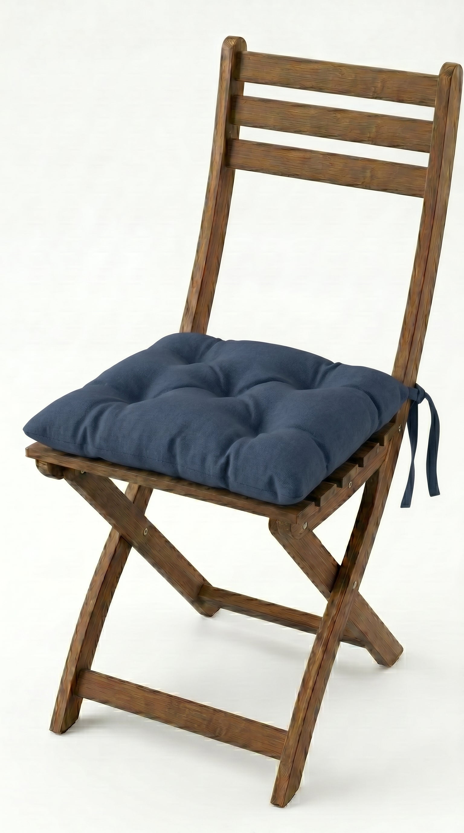 Large outdoor cushion detail view